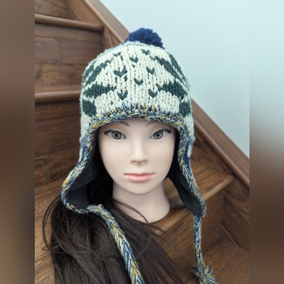 American Eagle knit Trapper Hat Adult One Size, Cream, Blue, Green Wool Blend OS - Picture 6 of 7